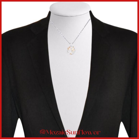 Fairy and 3 Rose's In A Wreath Silver and Gold Necklace 19" Chain (NWT) - Picture 3 of 3